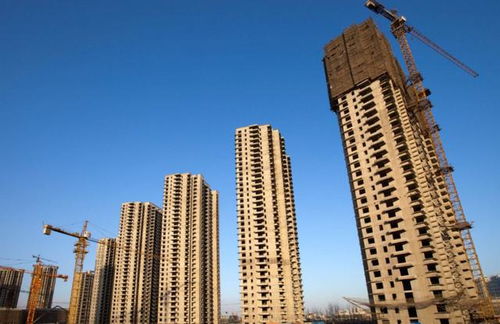 6億棟房產(chǎn)背后 溫鐵軍剖析“房產(chǎn)綁架資源”與租賃市場(chǎng)新解